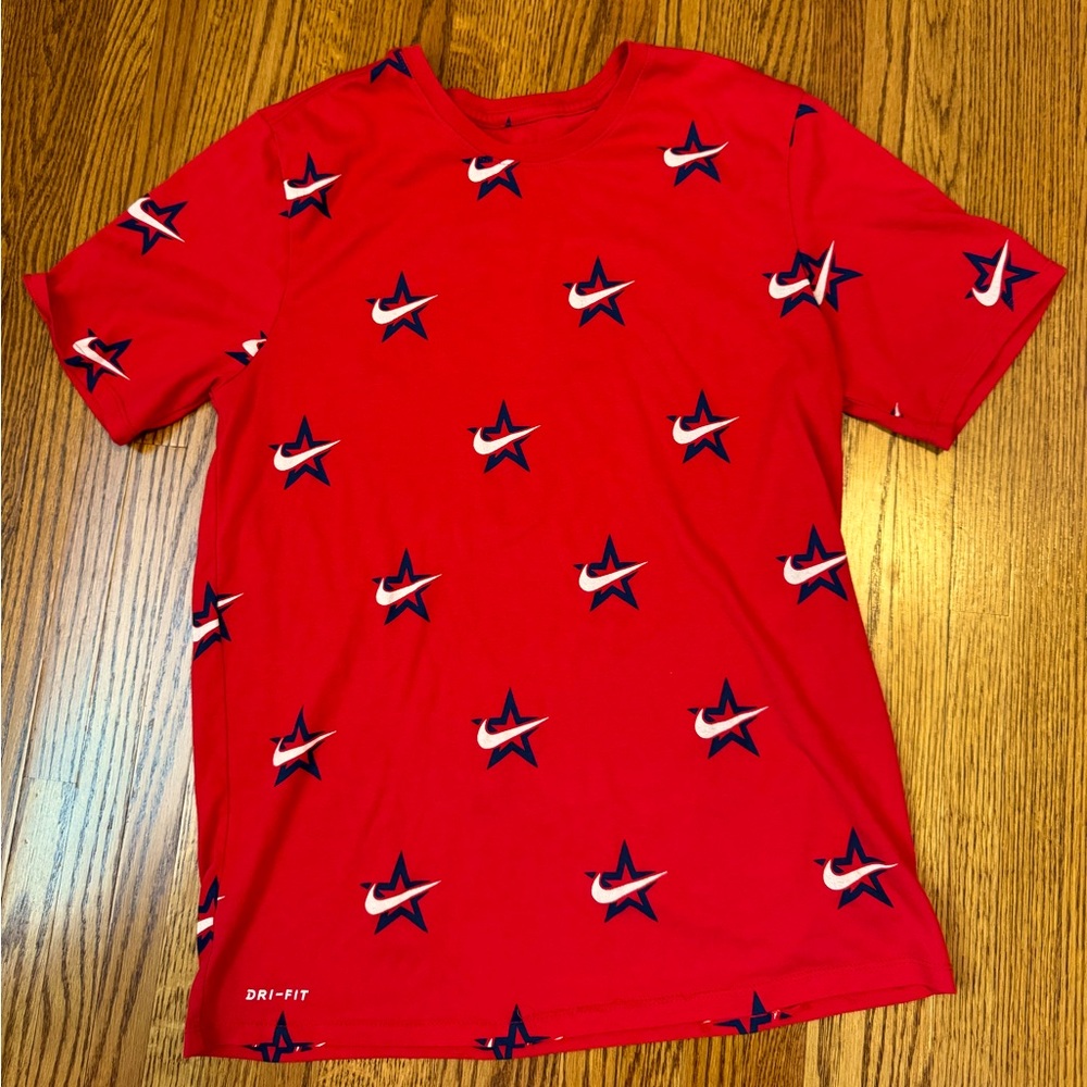 Nike Dri Fit Red White and Blue Logo Print Men’s T-Shirt Medium